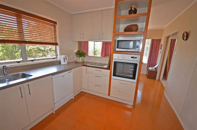 Paint & Linen Stainless Steel (1)