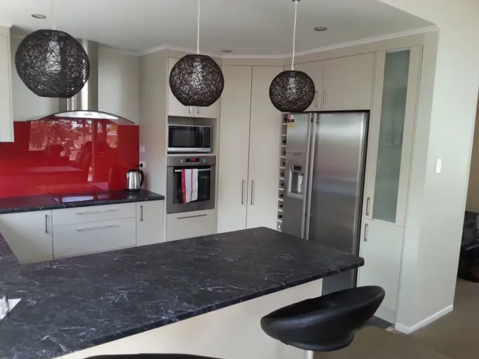 Paint Finish With Caesarstone Tops (2)